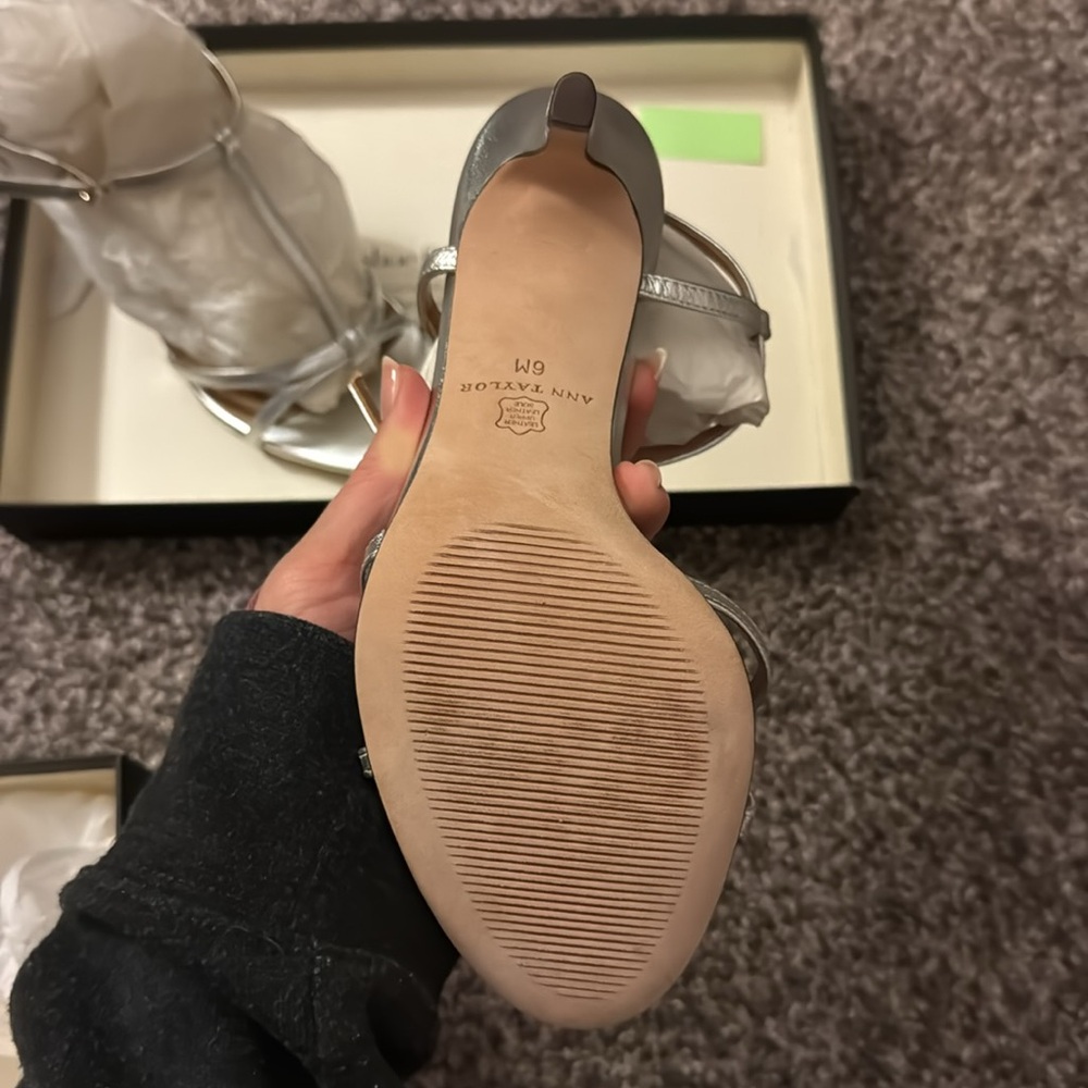 Ann Taylor Practically New Silver High Heels - image 5